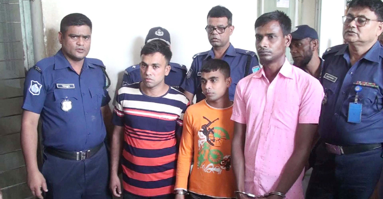 চলন্ত বাসে পোশাক শ্রমিককে গণধর্ষণ, চারজনের যাবজ্জীবন