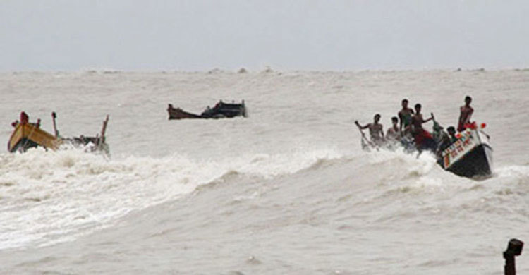 বঙ্গোপসাগরে ট্রলারডুবি, ১৪ জেলে নিখোঁজ