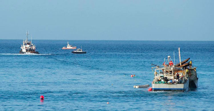 64 Bangladeshis stranded in boat off Tunisia for 12 days