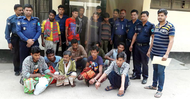 কালীগঞ্জে পুলিশের বিশেষ অভিযান