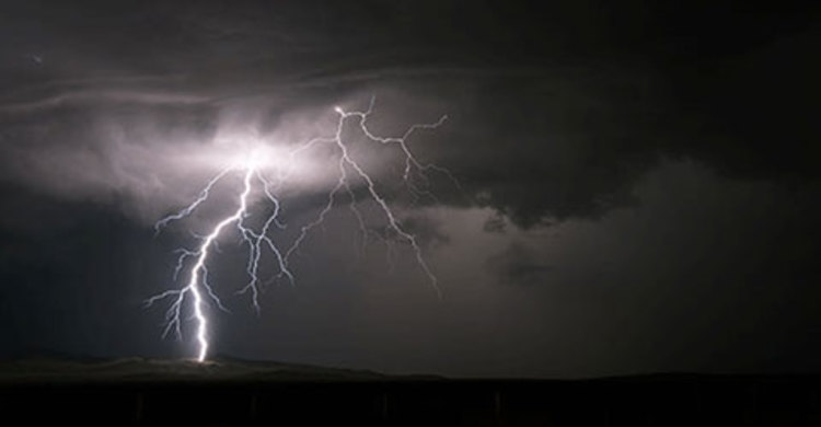 বজ্রপাতে প্রাণ গেল ৩ কৃষকের