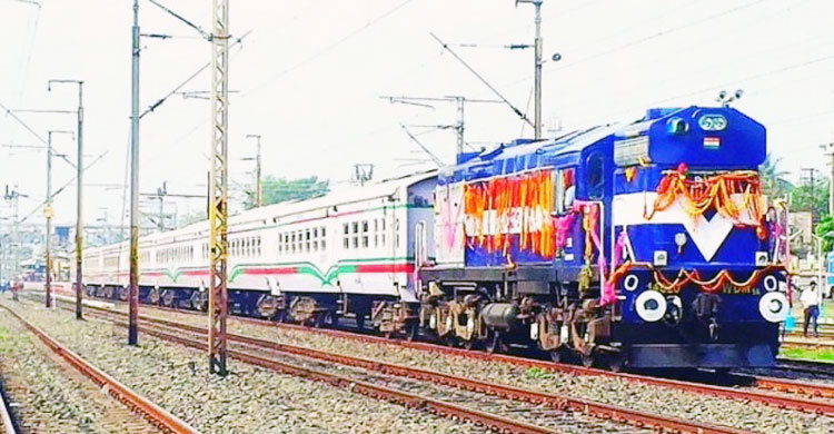 যশোর থেকে যাত্রী নিয়ে কলকাতায় ছুটবে বন্ধন এক্সপ্রেস