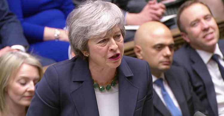 MPs vote to reject no-deal Brexit