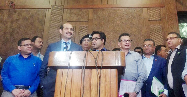 Circular bus service will be introduced in capital: DSCC mayor