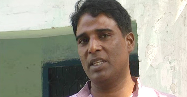 চাঁপাইনবাবগঞ্জে স্বতন্ত্র প্রার্থীর ভোট বর্জন