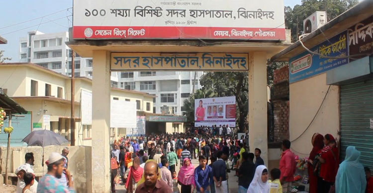 হাসপাতালে না থাকায় ১৪ চিকিৎসককে নোটিশ