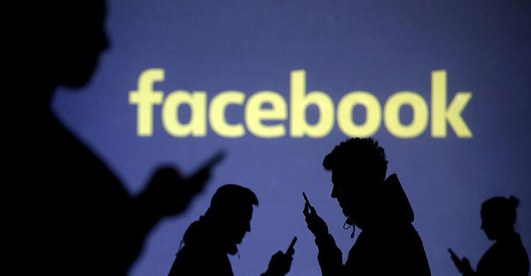 Facebook faces criminal probe of data deals: report