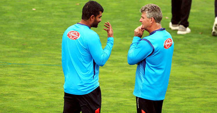 Rhodes optimistic about result in Wellington Test