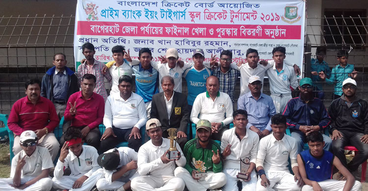 প্রাইম ব্যাংক স্কুল ক্রিকেটে চ্যাম্পিয়ন এম এল কলেজিয়েট স্কুল