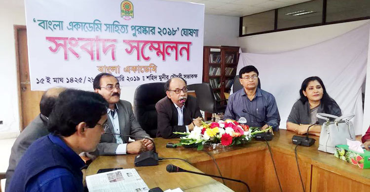 Four writers, researchers win Bangla academy literary award