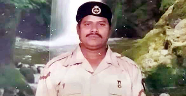 নিখোঁজের ৬ দিন পর বাড়ির সেপটিক ট্যাংকে মিলল লাশ