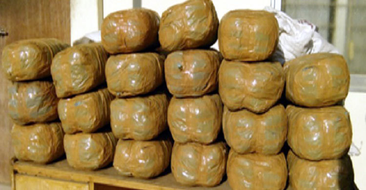 উত্তরায় দেড়শ কেজি গাঁজাসহ আটক ৩