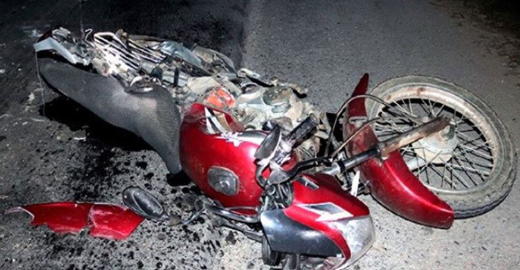 ট্রাকের ধাক্কায় দুই মোটরসাইকেল আরোহী নিহত