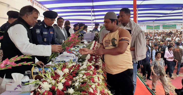 আত্মসমর্পণকারী ১০২ ইয়াবাকারবারী সেফ হোমে