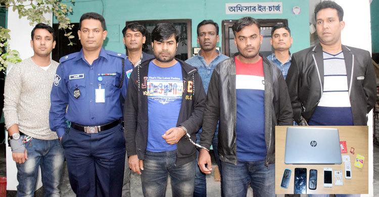 যশোরে প্রশ্নপত্র জালিয়াতি চক্রের দুই সদস্য আটক