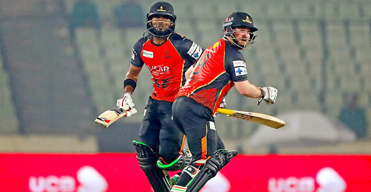 Khulna opt to bat first