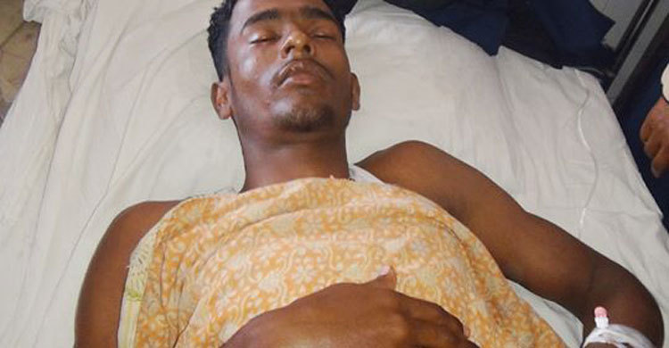 পুলিশের মারধরে জ্ঞান হারাল এসএসসি পরীক্ষার্থী