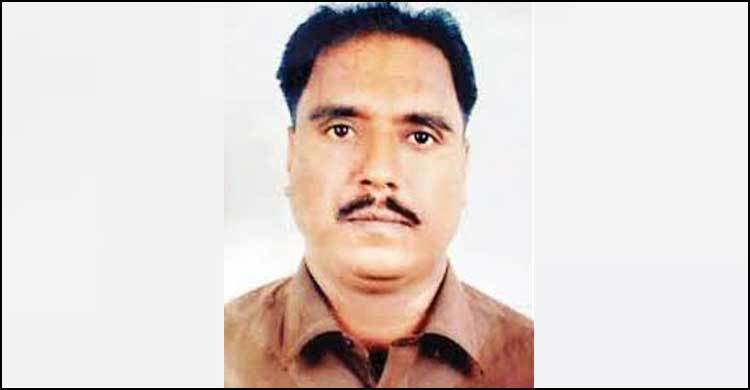 স্বামীর কঙ্কালটা হলেও দাও, অনেক দূরে চলে যাব