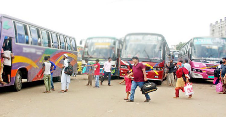 নওগাঁয় ৩০ ঘণ্টা পর বাস চলাচল শুরু