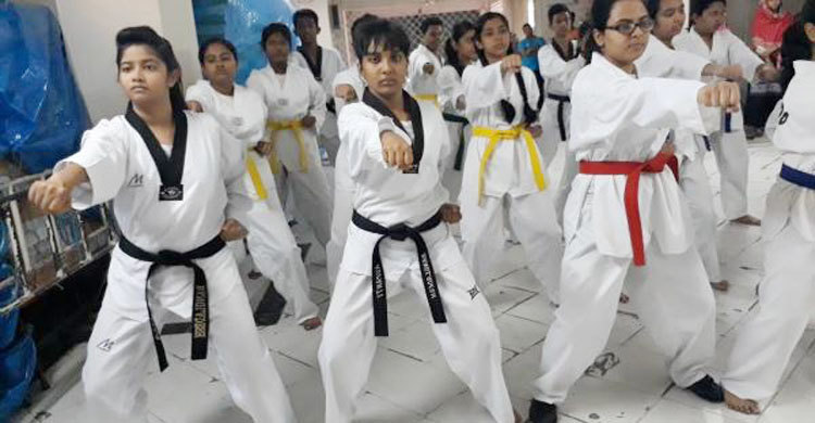 আত্মরক্ষার জন্য তায়কোয়ান্দো চর্চা জরুরি