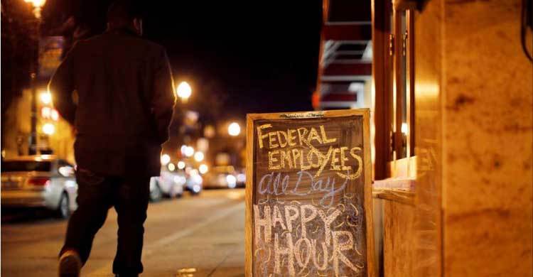 Shutdown becomes longest in US history