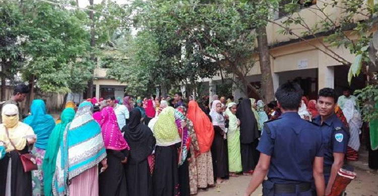 Voting in Gaibandha-3 by-polls underway