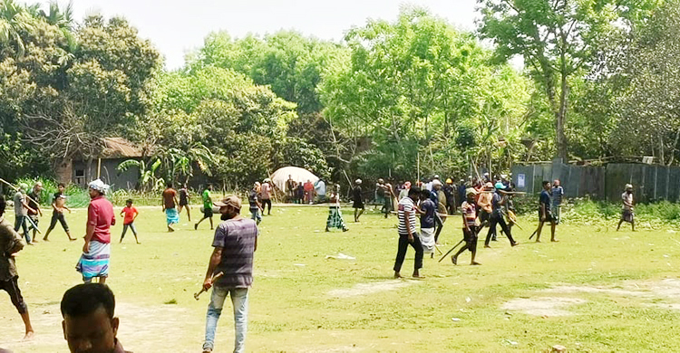 মসজিদের মাইকে ঘোষণা দিয়ে আ’লীগের দুই গ্রুপের সংঘর্ষ, আহত ৩০