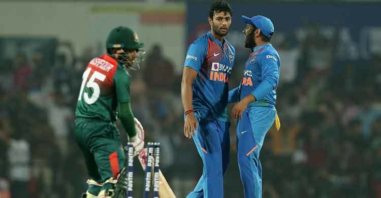 জোড়া ক্যাচ ছাড়ার পর ‘একটা নিলে একটা ফ্রি’