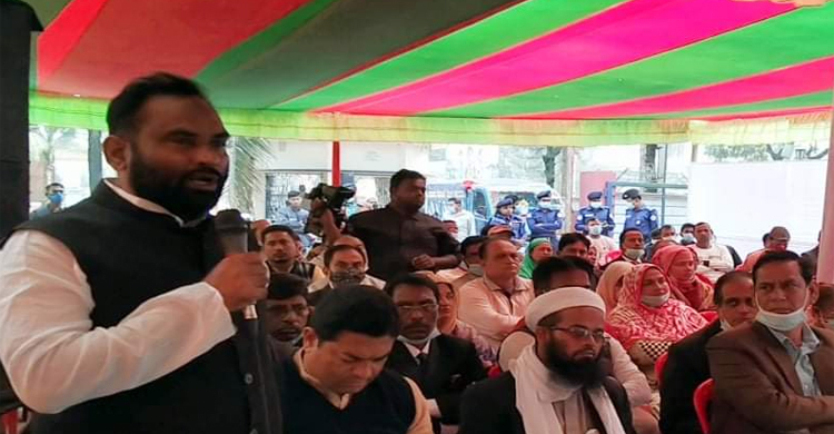 মতবিনিময় সভায় পরস্পরকে অকথ্য ভাষায় গালাগাল দুই প্রার্থীর