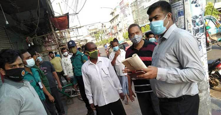 স্বাস্থ্যবিধি নিশ্চিতে চট্টগ্রামে ১২ ভ্রাম্যমাণ আদালতের অভিযান