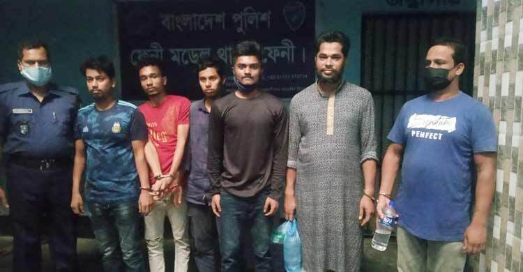 ফেনীতে সহিংসতার ঘটনায় গ্রেফতার ছয় আসামি রিমান্ডে