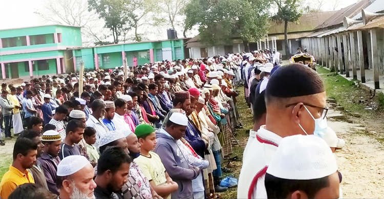 ‘পুলিশের নির্যাতনে’ নিহত ব্যক্তিকে দাফন, ঘটনা তদন্তে কমিটি