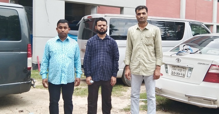 ঢাকা-চট্টগ্রাম মহাসড়কে ডাকাতি, দুবাইফেরত ৩ যাত্রীর সর্বস্ব লুট