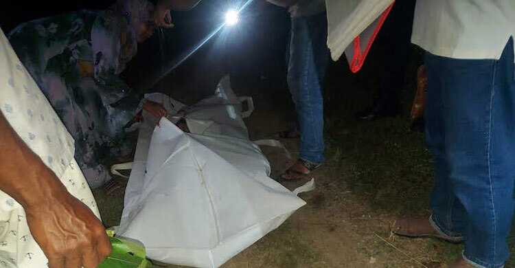 কানে হেডফোন, ট্রেনের ধাক্কায় প্রাণ গেলো স্কুলছাত্রের