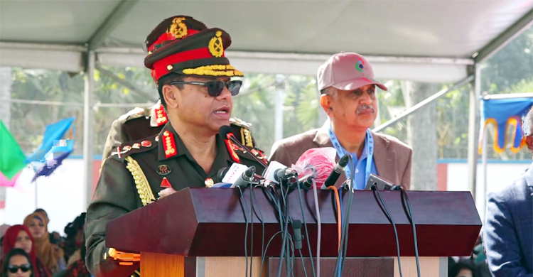 ক্যাডেটদের দক্ষ করে গড়ে তুলতে কাজ করছে সরকার: সেনাপ্রধান