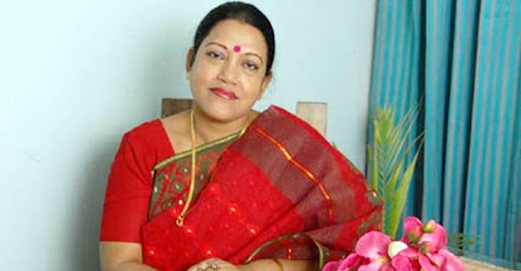 করোনা আক্রান্ত ফরিদা পারভীনকে হাসপাতালে নেয়া হয়েছে