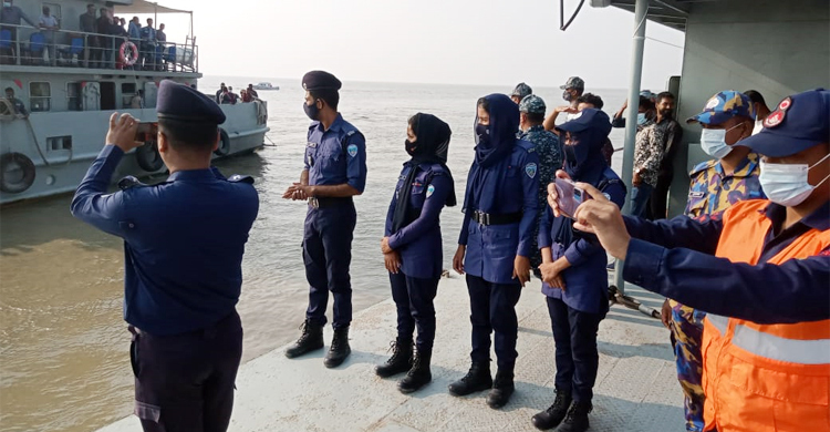 ৩৭৯ রোহিঙ্গা নিয়ে ভাসানচর পৌঁছেছে ‘পেঙ্গুইন’