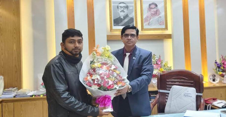 অদম্য সালমানকে এবার চাকরি দিলেন ফরিদপুরের ডিসি