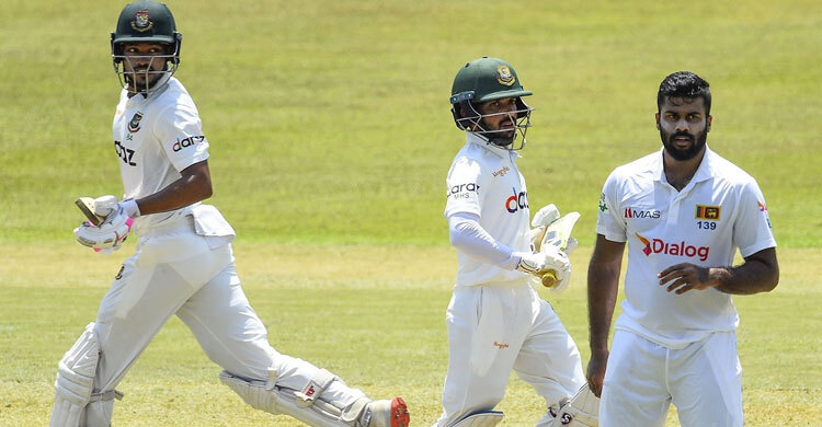 ২ উইকেটে দিন পার বাংলাদেশের