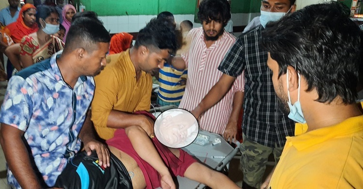 ব্রাহ্মণবাড়িয়ায় নির্বাচনী প্রচারণায় দুই ভাইকে কুপিয়ে জখম