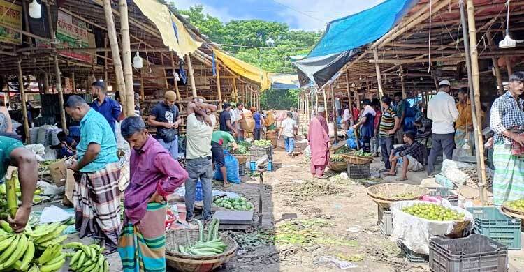 সস্তার সবজি বাজারেও নেই স্বস্তি | ০৯ আগস্ট ২০২২