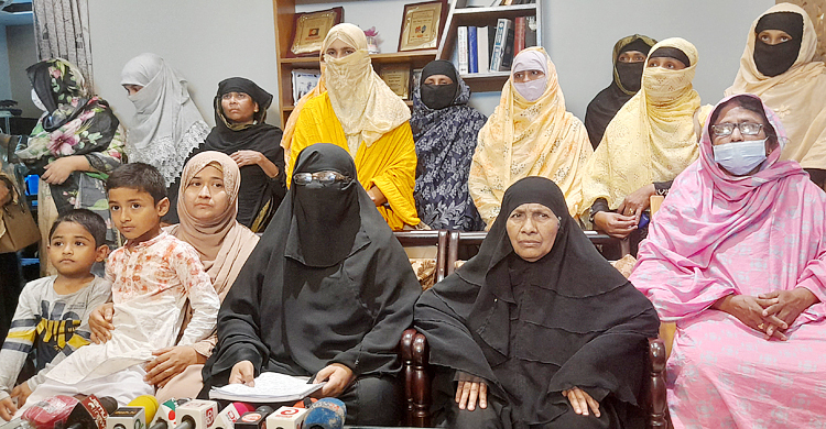 বাদলের মুক্তির দাবিতে পরিবারের সংবাদ সম্মেলন