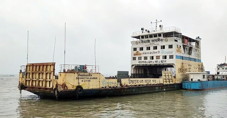 পদ্মা সেতুতে ফেরি ধাক্কার ঘটনায় জিডি