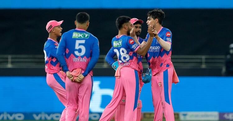 ম্যাচ ঘুরিয়ে দিলেন মোস্তাফিজ, অবিশ্বাস্য জয় রাজস্থানের