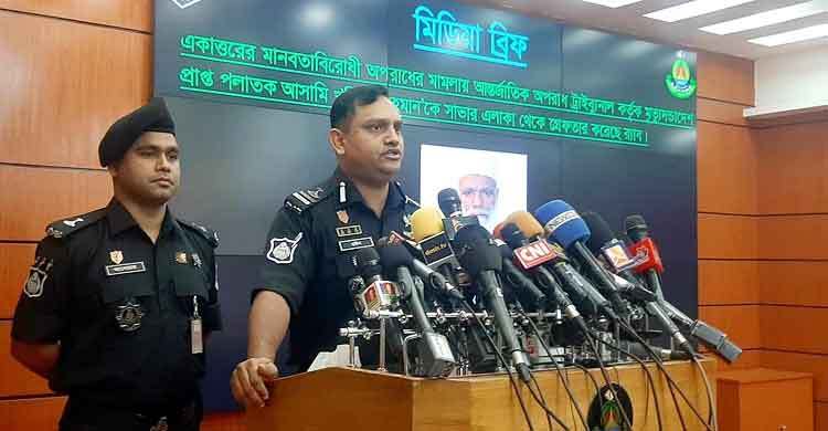 গ্রেফতার এড়াতে নিয়মিত বাসা পরিবর্তন করতেন খলিলুর। বুধবার, ২৮ সেপ্টেম্বর ২০২২