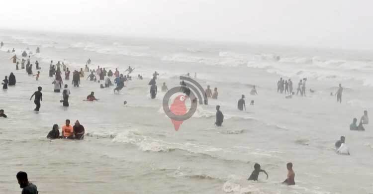 কুয়াকাটায় সকাল থেকে বৃষ্টি, পর্যটকদের নিরাপদে থাকতে মাইকিং | শুক্রবার, ১৯ আগস্ট ২০২২