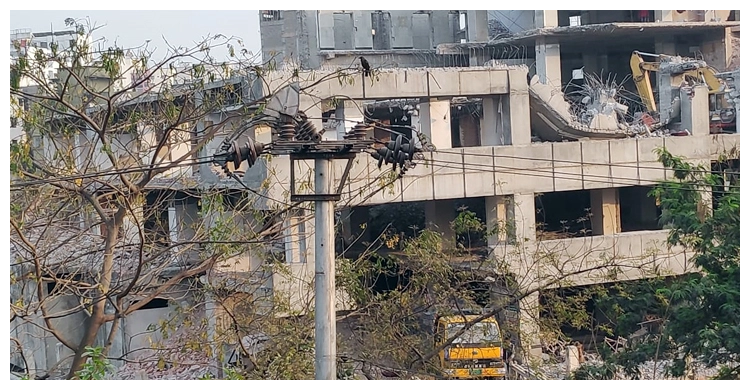 হাতিরঝিলে বিজিএমইএ ভবন ভাঙার কাজ প্রায় শেষ | ০২ মার্চ ২০২১