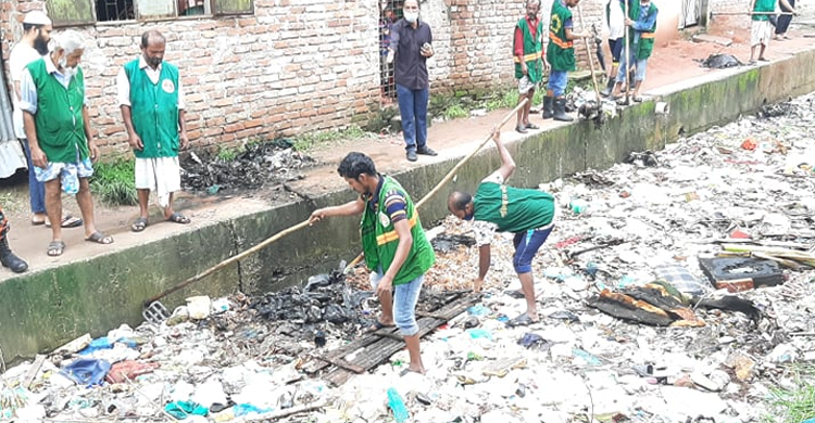 খিলগাঁওয়ে খালে পড়া যুবকের খোঁজ মেলেনি ৬ ঘণ্টায়ও | ২২ জুন ২০২১