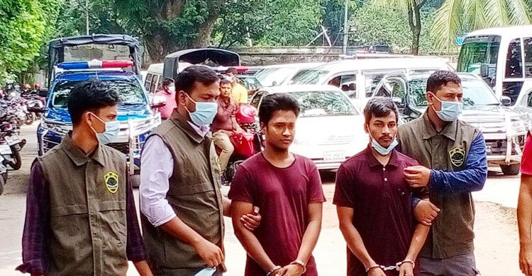 অনলাইনে বোমা বানানো শিখে পুলিশের ওপর হামলা করে তারা | ০২ আগস্ট ২০২১