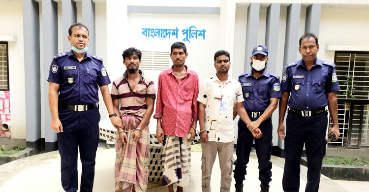 যুবলীগ নেতাকে কুপিয়ে হত্যা, দুই ভাইসহ গ্রেফতার ৩